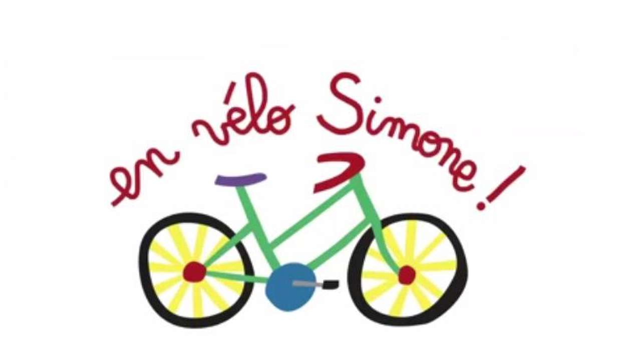 simone à bicyclette