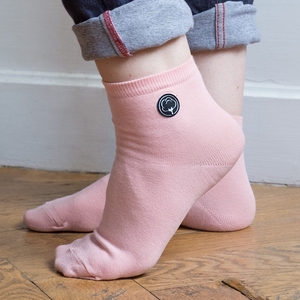 Les chaussettes basses unies en coton BIO | Rose crème