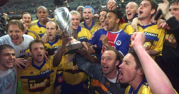 YouTube] Indétrônables : Épisode 4 / FCG-PSG (Coupe de la Ligue 2000