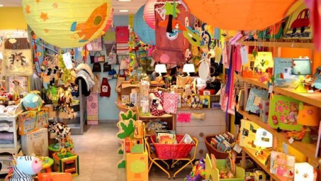 Les Petits Poissons Rouges Depot Vente Pour Enfants Ulule