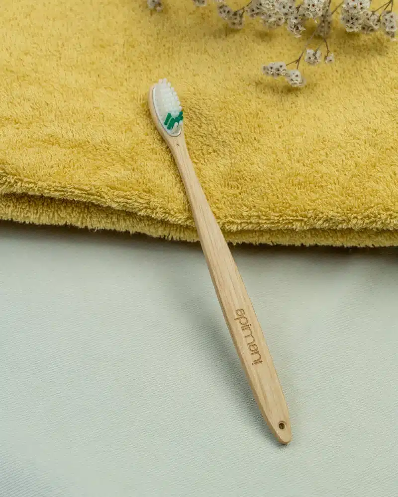 Brosse à dents en bois à tête changeable - La Maline