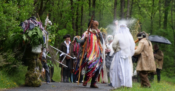 Famille Carnaval : l #39 autre monde est possible Ulule Famille Carnaval : l #39 autre monde est possible Ulule